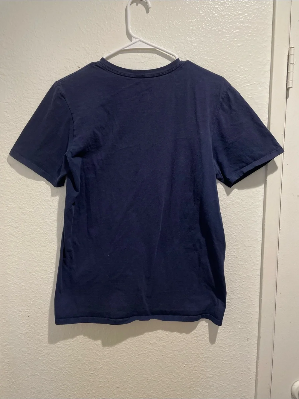 Nike Men's Navy Blue Small Swoosh Logo Crew Neck Short Sleeve T-Shirt S